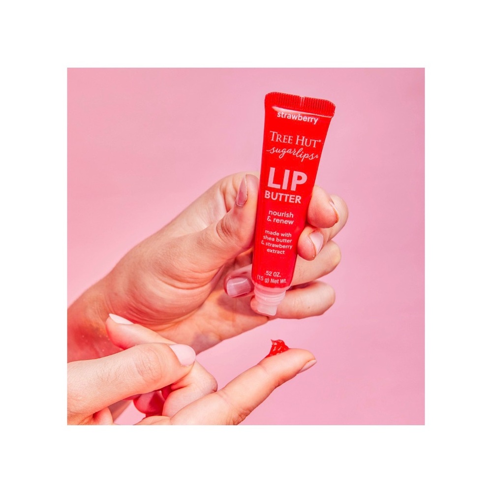 💋💄🍓🔥 DEAL! 🔥 NEW! Tree Hut Sugarlips Lip Butter - Strawberry - Picture 2 of 2